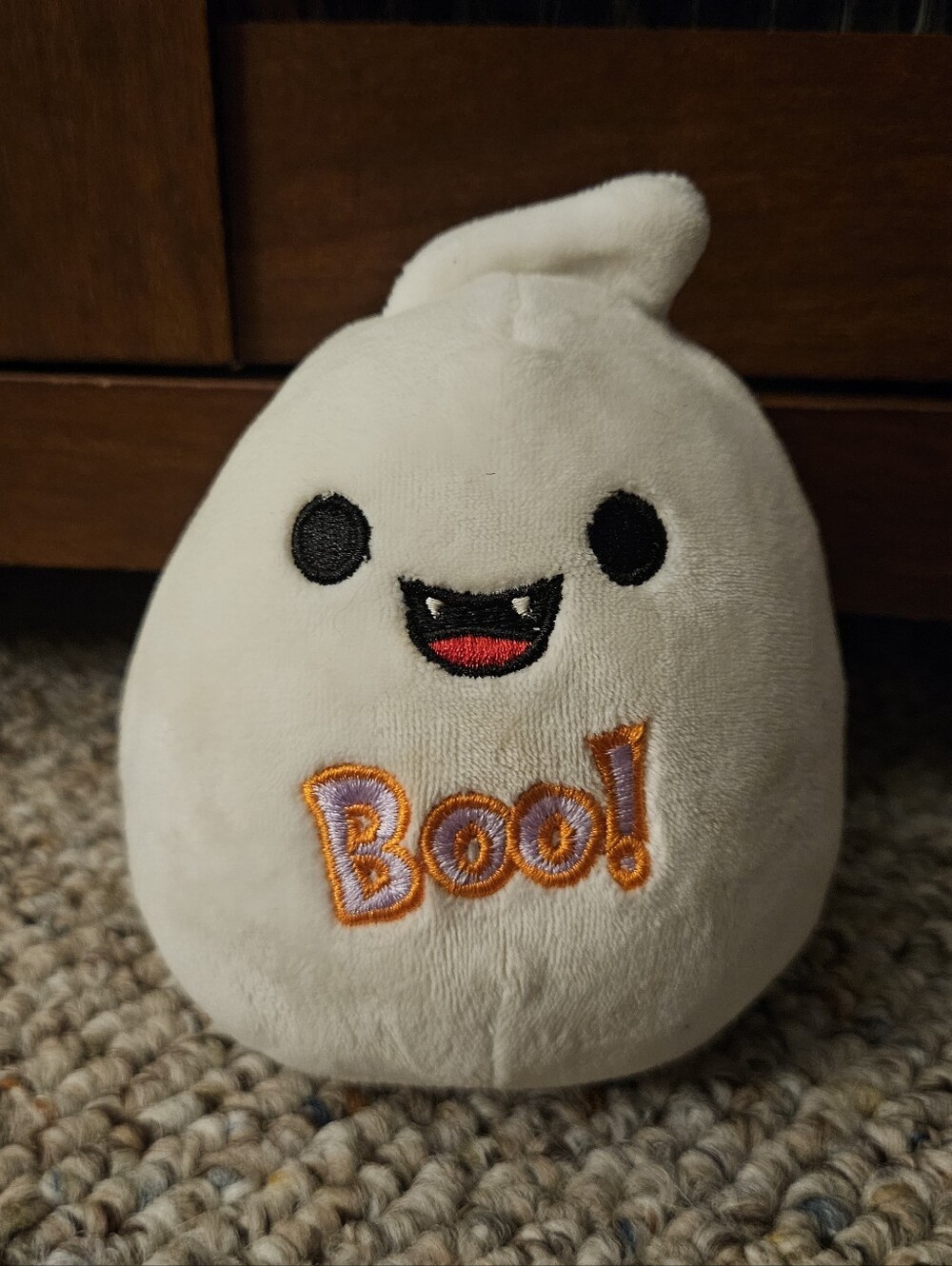 Squishmallow Halloween Grace The Ghost